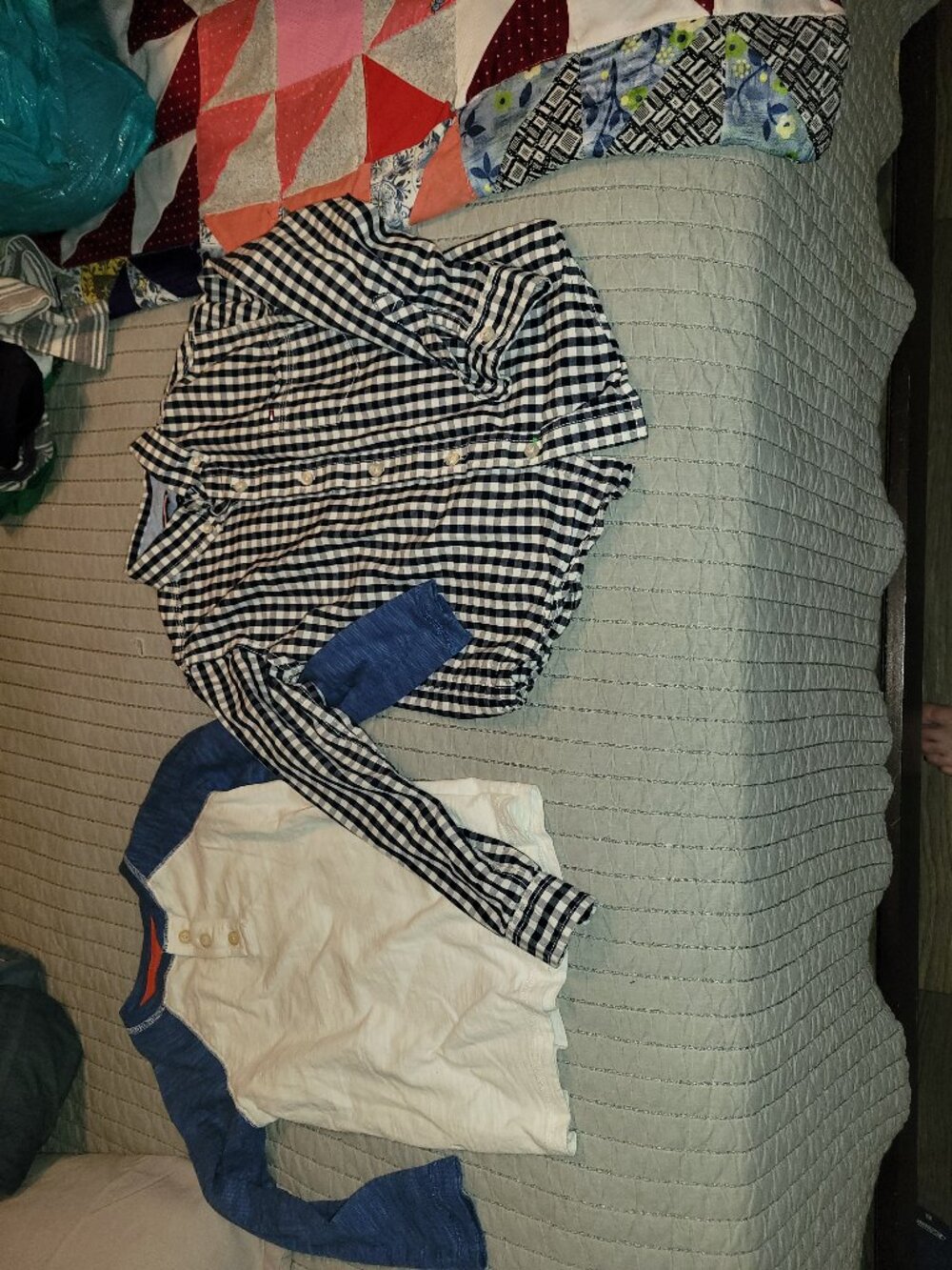 Boys tops